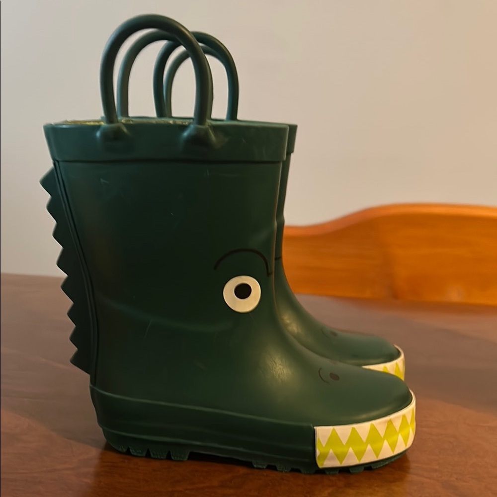 Kids Green Dinosaur Water Shoes